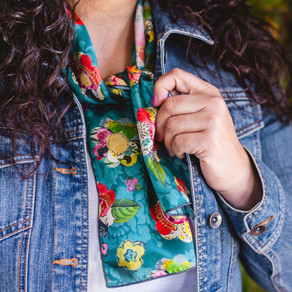 The Daisy Scarf